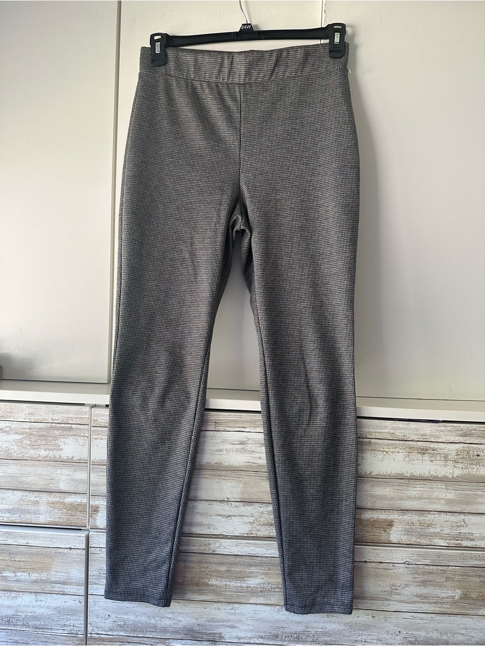 🖤 A New Day Women’s Medium Black Gray Houndstooth Pull-On Skinny Pants